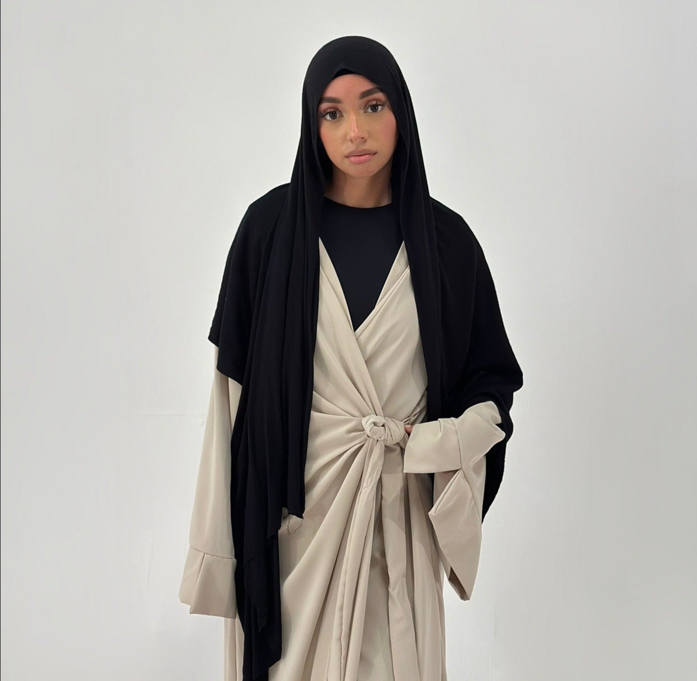 Desert Pearl Abaya